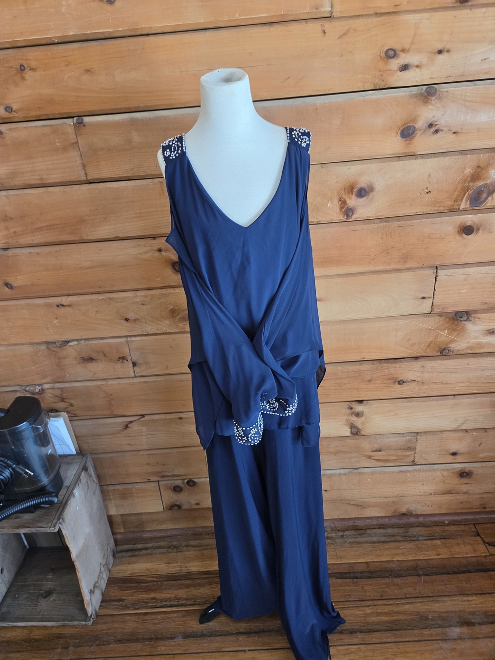 Women's Navy Blue Embellished Sleepwear Set